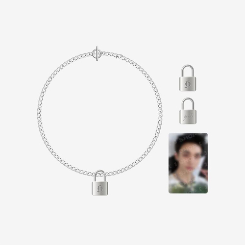 stray-kids-dominate-celebrate-necklace-by-hyunjin stray-kids-dominate-celebrate-necklace-by-hyunjin