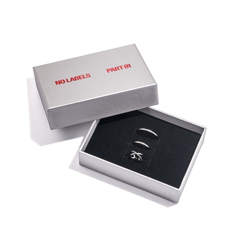 txt-yeonjun-no-labels-part-01-earrings-silver